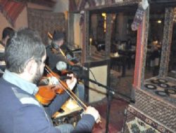 Tarihin gizemini saklıyorlar..